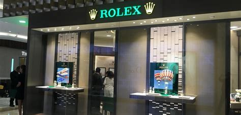 Rolex eleva su apuesta por México y abre una nueva .